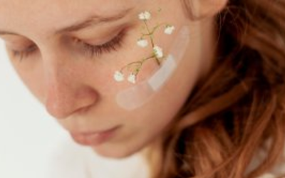 Догляд за чутливою шкірою обличчя: як заспокоїти та зміцнити делікатну шкіру